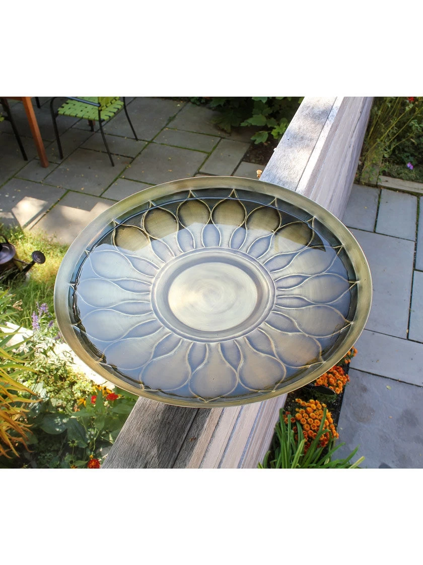 Achla Designs African Daisy Birdbath With Over-the-Rail Bracket - Image 5