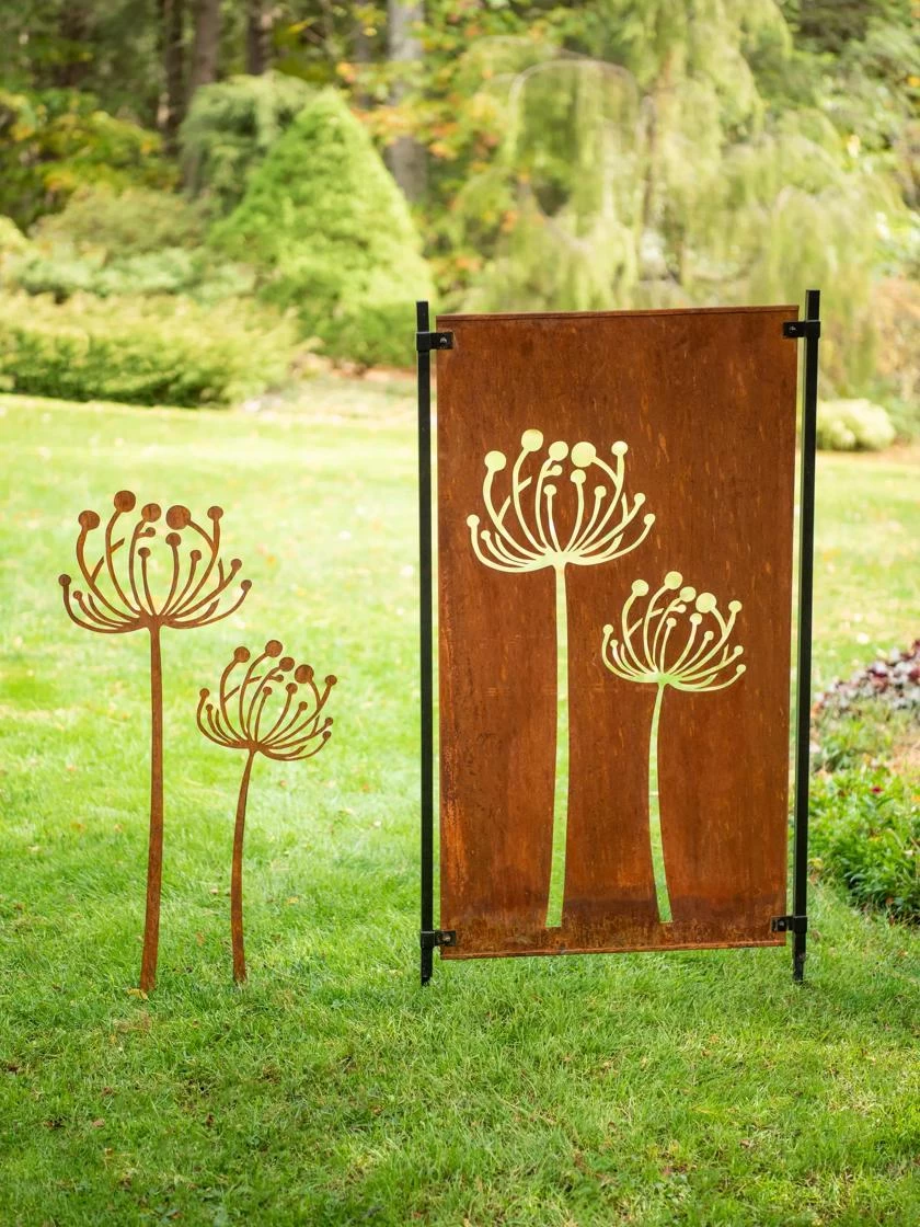 Queen Anne's Lace Garden Stake Set Of 2 - Image 2