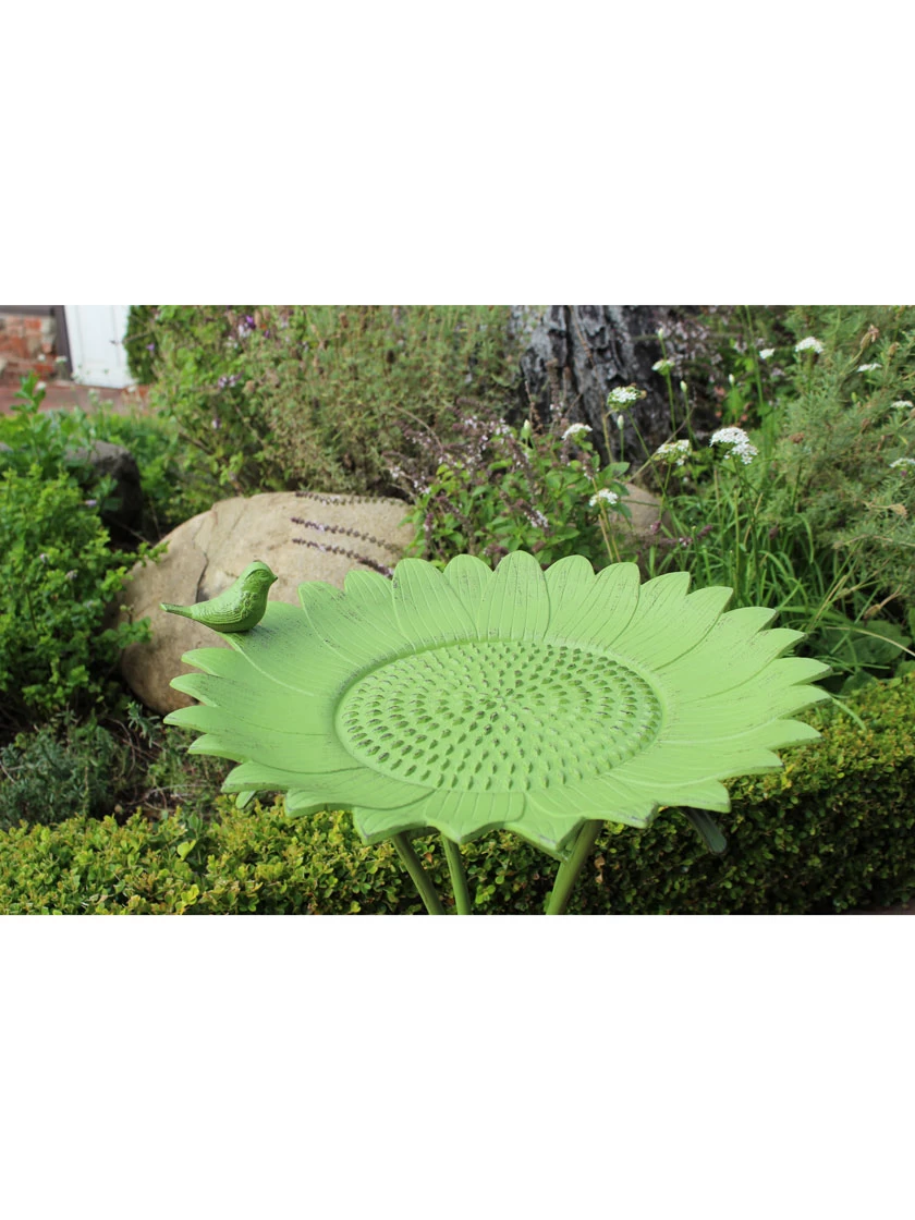Sunflower Birdbath - Image 2