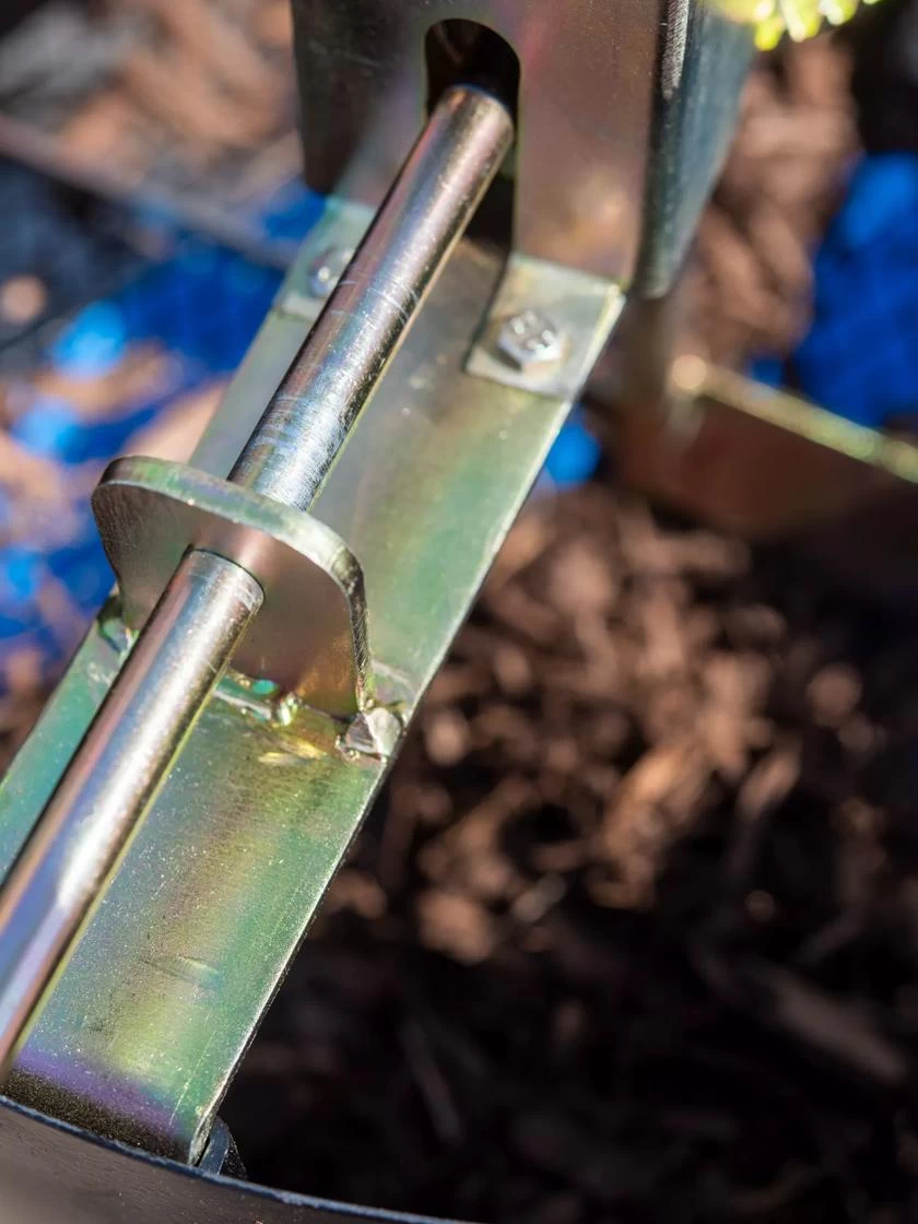 Gardener's Rotary Compost Soil Sifter - Image 7