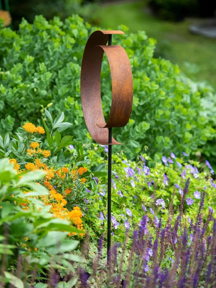 Corten Circle Garden Sculpture - Image 2