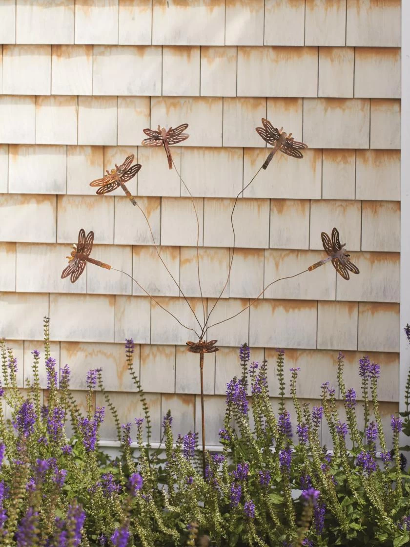 Flutterer Garden Stake - Image 8